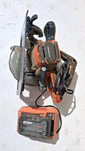 RIDGID R8653 18V Brushless 7-1/4" Cordless Circular Saw with Charger & Battery - 2