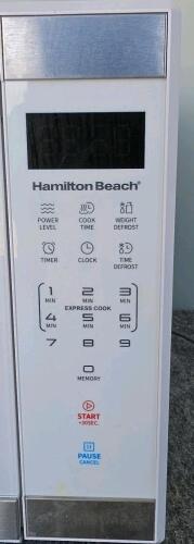 Hamilton Beach 1000W Countertop Microwave, 1.1 cu. ft., Digital Touch Pad, White (Missing Turntable) - 3