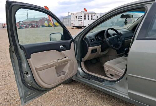 2006 Ford Fusion SE Sedan, 3.0L V6, 6-Speed Automatic, Front-Wheel Drive - 9