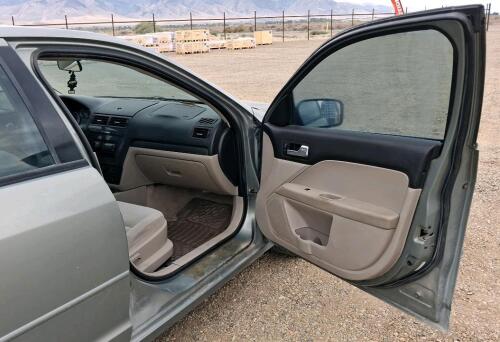 2006 Ford Fusion SE Sedan, 3.0L V6, 6-Speed Automatic, Front-Wheel Drive - 15