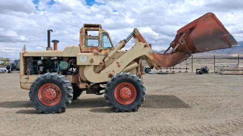 READY TO RUMBLE! Hough Payloader Articulated 4x4 Wheel Loader, Detroit Diesel, 7.5' Bucket - 8