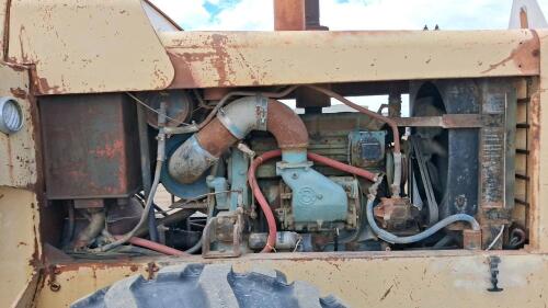 READY TO RUMBLE! Hough Payloader Articulated 4x4 Wheel Loader, Detroit Diesel, 7.5' Bucket - 11