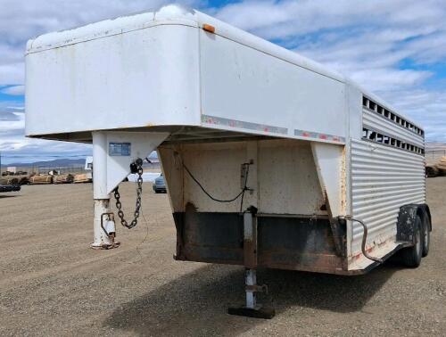 Gooseneck Livestock Trailer, 2 Axle, Escape Door, Tack Room - 3