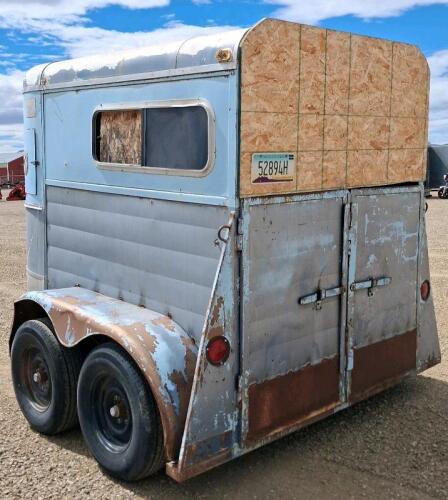 1986 2-Horse Bumper Pull Trailer, Tandem Axle, Steel, Light Blue - 5