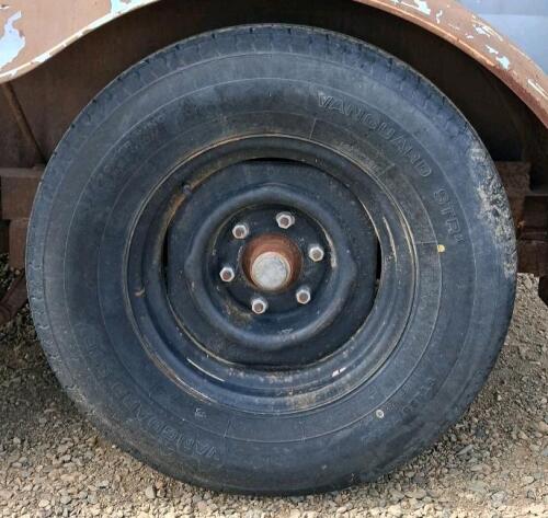 1986 2-Horse Bumper Pull Trailer, Tandem Axle, Steel, Light Blue - 16