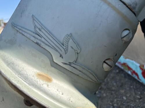 1950's Larson Crestliner 14' Aluminum Boat - 13