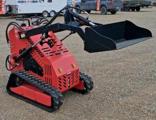 Mini Skid Steer Loader, 0.4 Hours, 23-25HP Gas Engine, Rubber Tracks, Aux Hydraulics