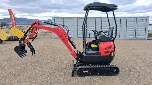 SDEE22 Mini Excavator, 2-Ton, Diesel Engine, Hydraulic Thumb, 16&rdquo; Bucket, Open ROPS, Tracks - 4