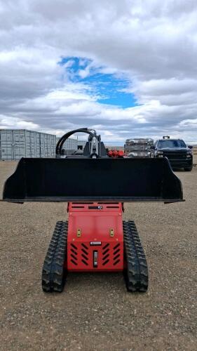 Mini Skid Steer Loader, 0.4 Hours, 23-25HP Gas Engine, Rubber Tracks, Aux Hydraulics - 3