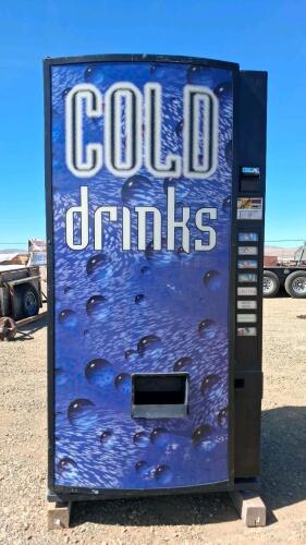 Cold Drink Vending Machine, 8-Selection, Coin/Bill Acceptor, Estimated 500-Can Capacity - 2