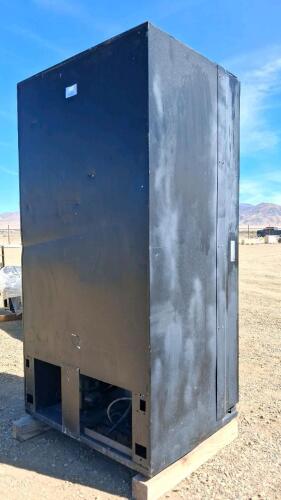 Cold Drink Vending Machine, 8-Selection, Coin/Bill Acceptor, Estimated 500-Can Capacity - 7