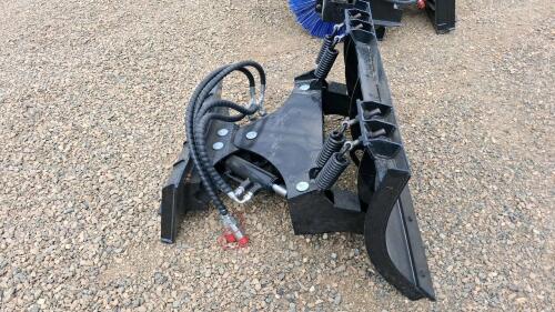 Mini Skid Steer Hydraulic Snow Plow Attachment 39", Universal Quick Attach, - 3