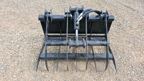 Mini Skid Steer Root Grapple Attachment, Universal Quick Attach, Hydraulic Hoses Included