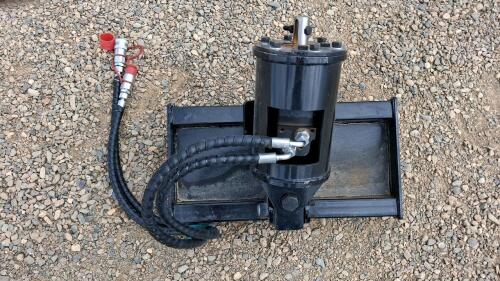 25" Hydraulic Angle Broom Motor for Mini Skid Steer Loaders, Standard Flow 11-23 GPM, 2,100-3,500 PSI