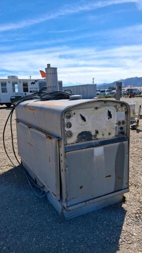 Lincoln Electric Stationary Industrial Welder, Gasoline Engine, Estimated 15&ndash;30 kW Output