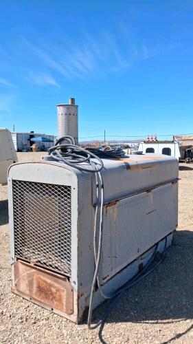 Lincoln Electric Stationary Industrial Welder, Gasoline Engine, Estimated 15&ndash;30 kW Output - 7