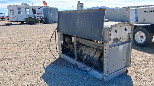 Lincoln Electric Stationary Industrial Welder, Gasoline Engine, Estimated 15&ndash;30 kW Output - 9