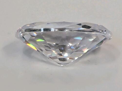 Stunning 31.60ct White Sapphire 16x20mm Faceted Gemstone - 4