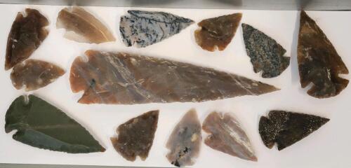 (10) Arrowheads 1&frac12;"-2" Long & (3) Spearheads 2&frac12;"-5&frac12;" Long. - 2