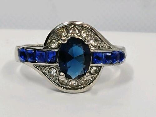 9-Stone Blue Sapphire Ring, Size 8&frac12;