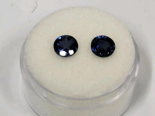 2.45ct Pair of Natural Blue Sapphire Round Cut Faceted Gemstones - 2