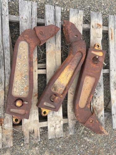 Caterpillar CAT Ripper Shanks, Fits D6/D7/D8 Dozers, Approx. 43" Length, Forged Steel, Set of 3