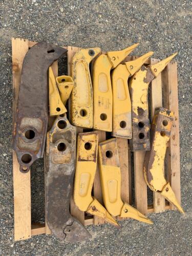 Caterpillar Style Bucyrus Blades BR826 Heavy Equipment Ripper Shanks Lot, Fits CAT D8/D9