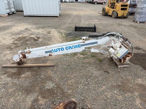 AUTO CRANE Hydraulic Truck Service Crane, Telescopic Boom, Wired Pendant, 3,200 lb Capacity - 6