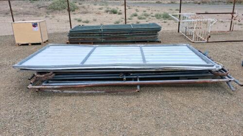 12' x 12' Portable Livestock Shelter Kit with Galvanized Steel Frame and Roof Panels & 2 Extra Gate Panels
