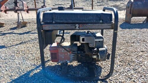 Coleman Powermate 5000W Portable Generator, Tecumseh 10 HP Gas Engine, 120/240V, Recoil Start - 2