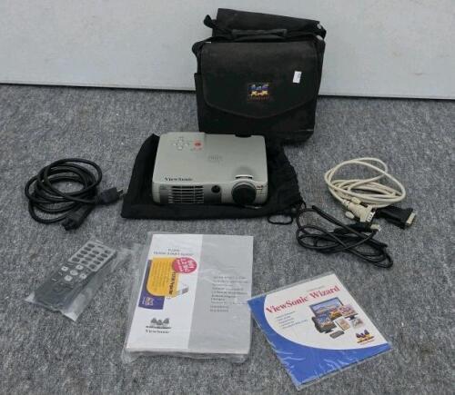 ViewSonic PJ250 DLP Projector, 1000 Lumens, XGA Resolution, 2000:1 Contrast Ratio