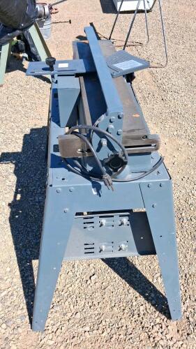 6" Benchtop Jointer, Cast Iron Table, 1HP Motor, 45" Length - 2