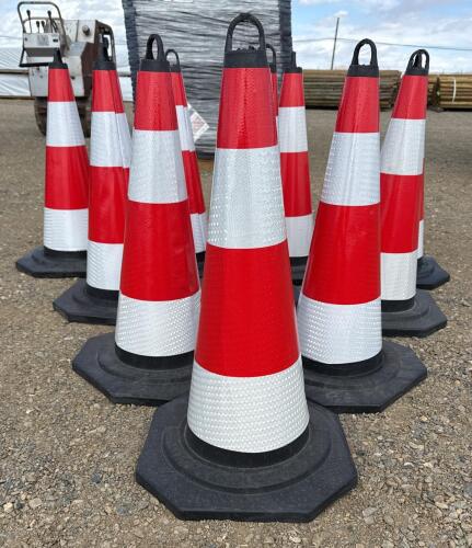 PVC Traffic Safety Cones with Reflective Bands, 10 Qty
