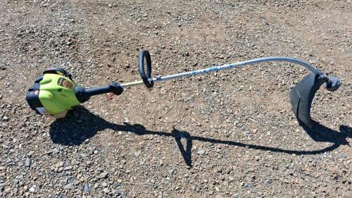Poulan P1500 Gas String Trimmer, 25cc Engine, 16" Cutting Width, Curved Shaft