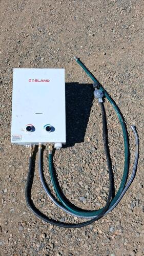 GASLAND Portable Tankless Propane Water Heater with Accessories