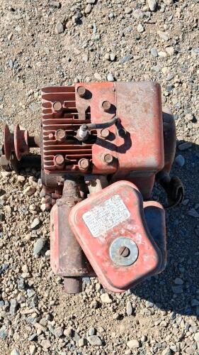 Powr-Kraft 3 HP Tecumseh H30 Horizontal Shaft Engine with Pulley and Fuel Tank - 3
