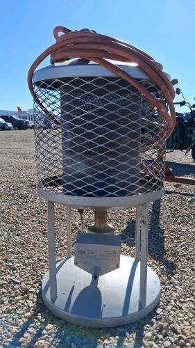 Space-Ray 100M LP Gas Space Heater, 100,000 BTU Output, Includes Hose and Regulator