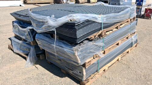 1 Bundle (10 qty) - 8' x 4' HDPE Ground Protection Mat, 0.72" Thick, Supports Up to 120 Tons - 4