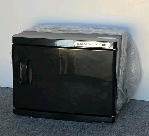 Black Countertop Towel Warmer, Removable Tray, Glass Door, 24-30 Towel Capacity, 110V