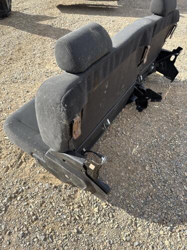 2007&ndash;2014 Chevrolet Tahoe / GMC Yukon 2nd Row 60/40 Folding Cloth Bench Seat - 4