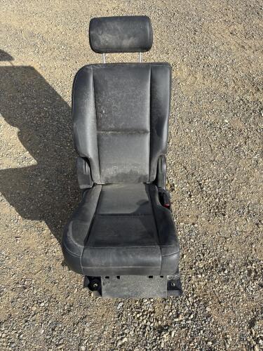 2007&ndash;2014 Chevy Tahoe / GMC Yukon 2nd Row Black Leather Bucket Seat