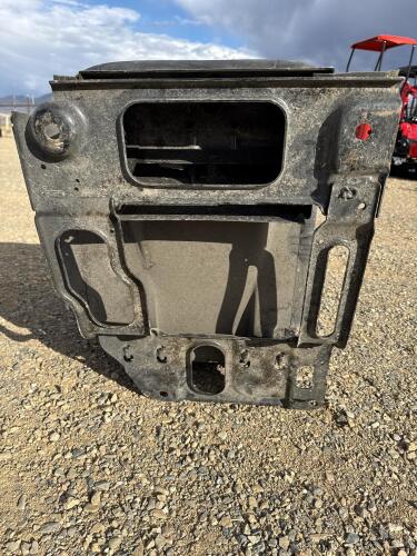 2007&ndash;2014 Chevy Tahoe / GMC Yukon 2nd Row Black Leather Bucket Seat - 5