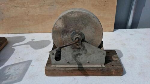 Craftsman Electric Bench Grinder w/ Lamp and Manual Hand-Crank Sharpening Stone Wheel Set - 3