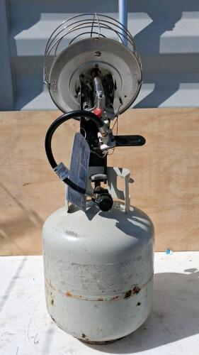 Mr. Heater Propane Tank Top Heater, 10,000&ndash;15,000 BTU, Single Burner, Standard 20 lb Tank - 2