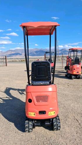 ME15 Mini Excavator, GASOLINE, 420cc, 3,300 lbs. Operating Weight, Canopy, 15.7" Bucket, Mechanical Thumb - 6