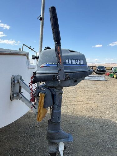 1976 Catalina 22' Sailboat w/ Yamaha 4HP Four-Stroke Outboard & Trailer - 8
