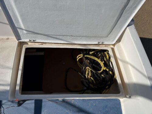1976 Catalina 22' Sailboat w/ Yamaha 4HP Four-Stroke Outboard & Trailer - 13
