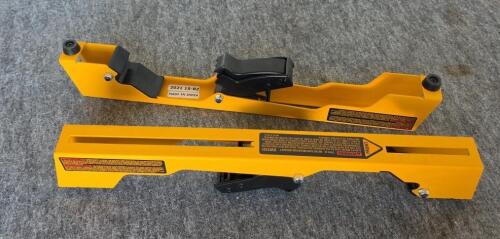 DeWalt DW7231 Miter Saw Mounting Brackets, Compatible with DW723, DWX723, DWX724, DWX725 Stands - 2
