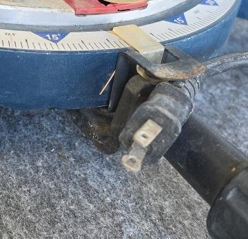 Ryobi 10" Compound Miter Saw, 15A Motor, AvantiPRO 60T Blade, Dust Bag, Extra Blade - 5