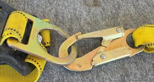Paladin Bradco Skid Steer 2" Receiver Hitch Plate & Guardian Fall Protection Harness w/ Lanyard - 5
